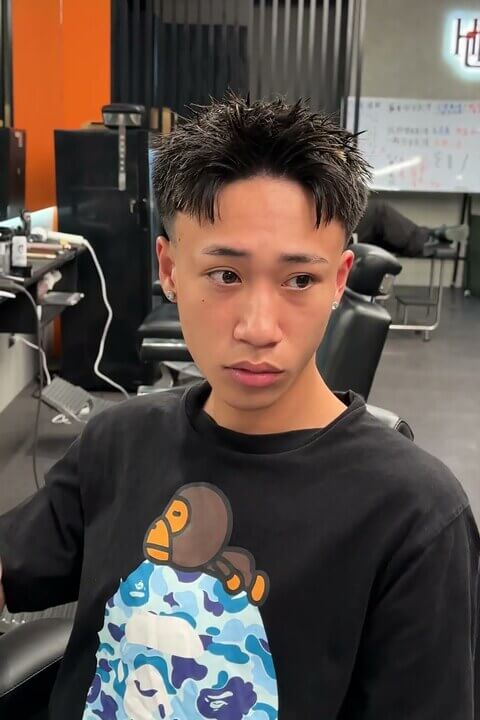 美式前刺